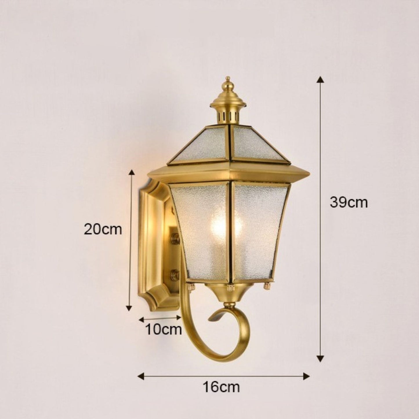 BrassLume - Retro LED Wandleuchte im Messing-Look für Außenbereiche