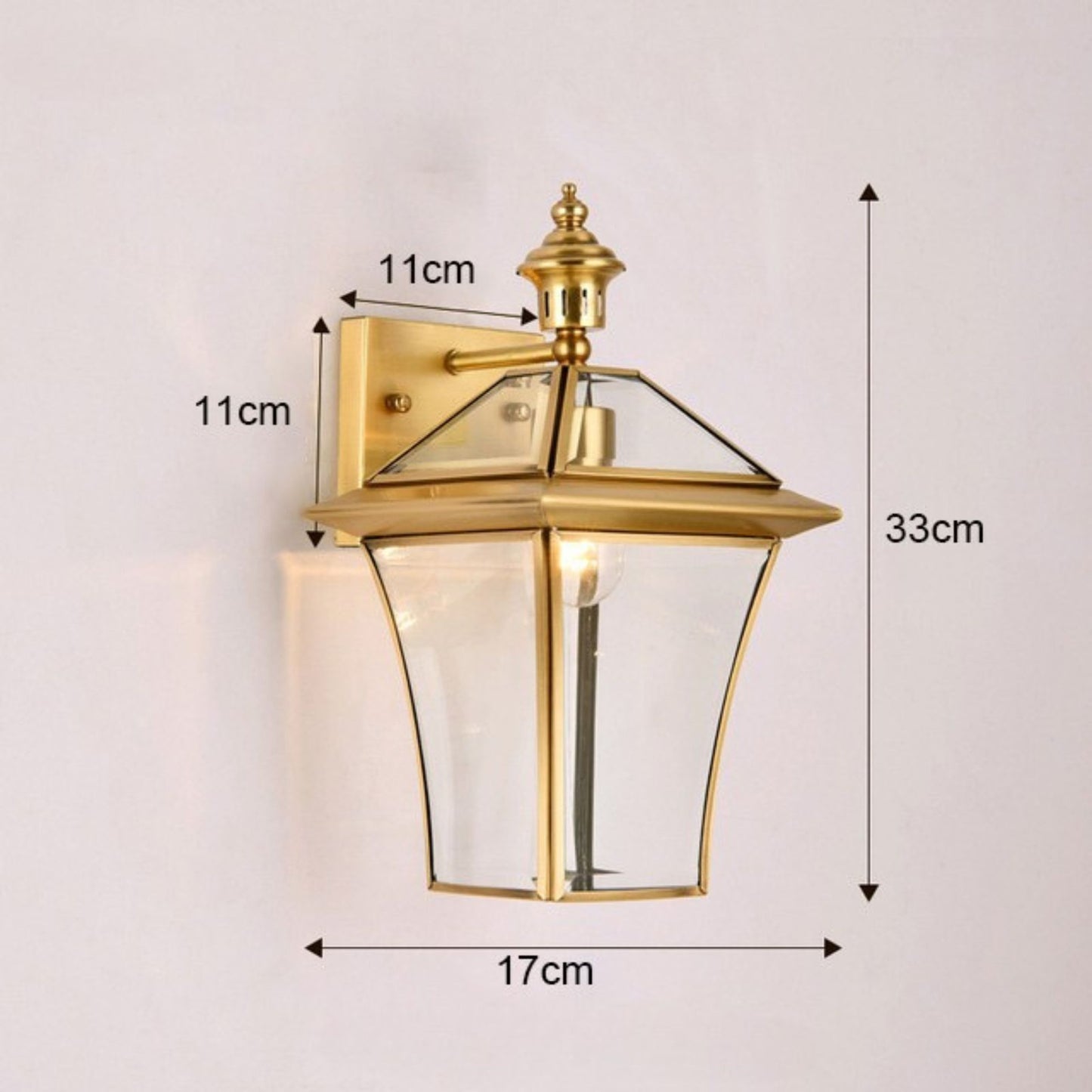 BrassLume - Retro LED Wandleuchte im Messing-Look für Außenbereiche