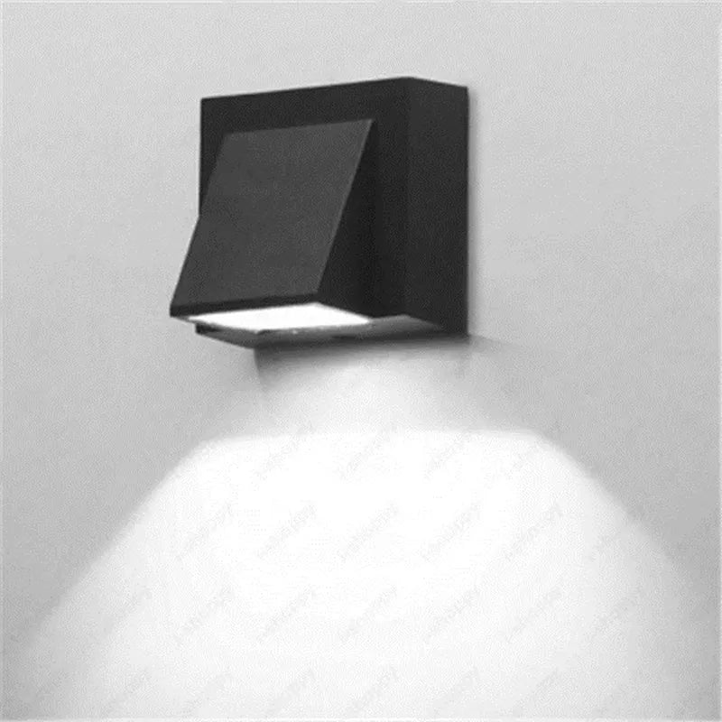 LumiBrick – Robuste Außenwandleuchte mit warmweißem Licht