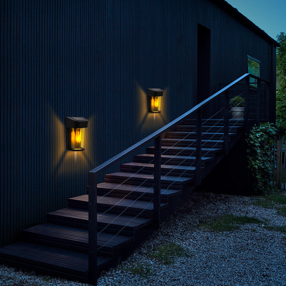 LumiLite - Mini-Solarwandleuchte für stilvolle Gartenbeleuchtung