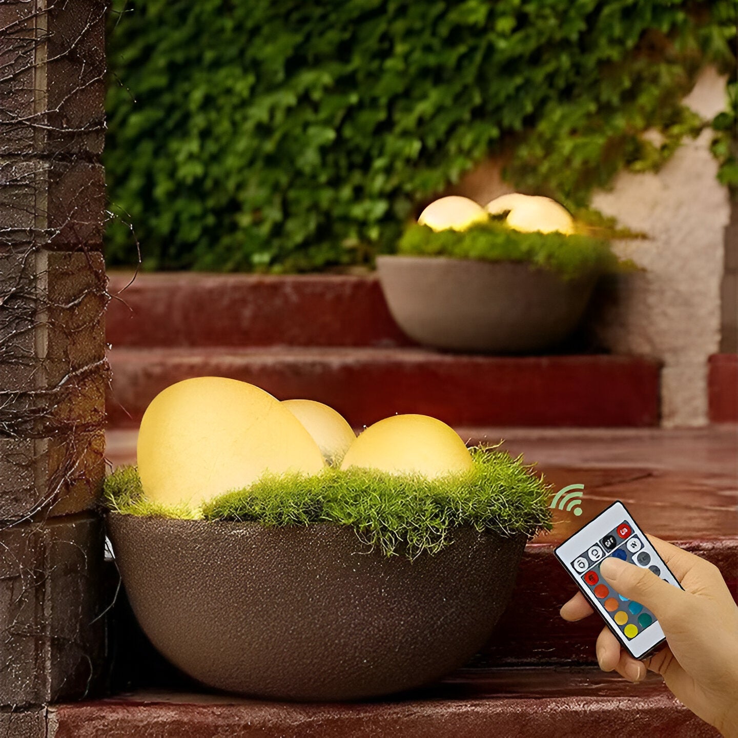 PebbleLume - Solarbetriebene Gartenleuchte im Stein-Design, wetterfest