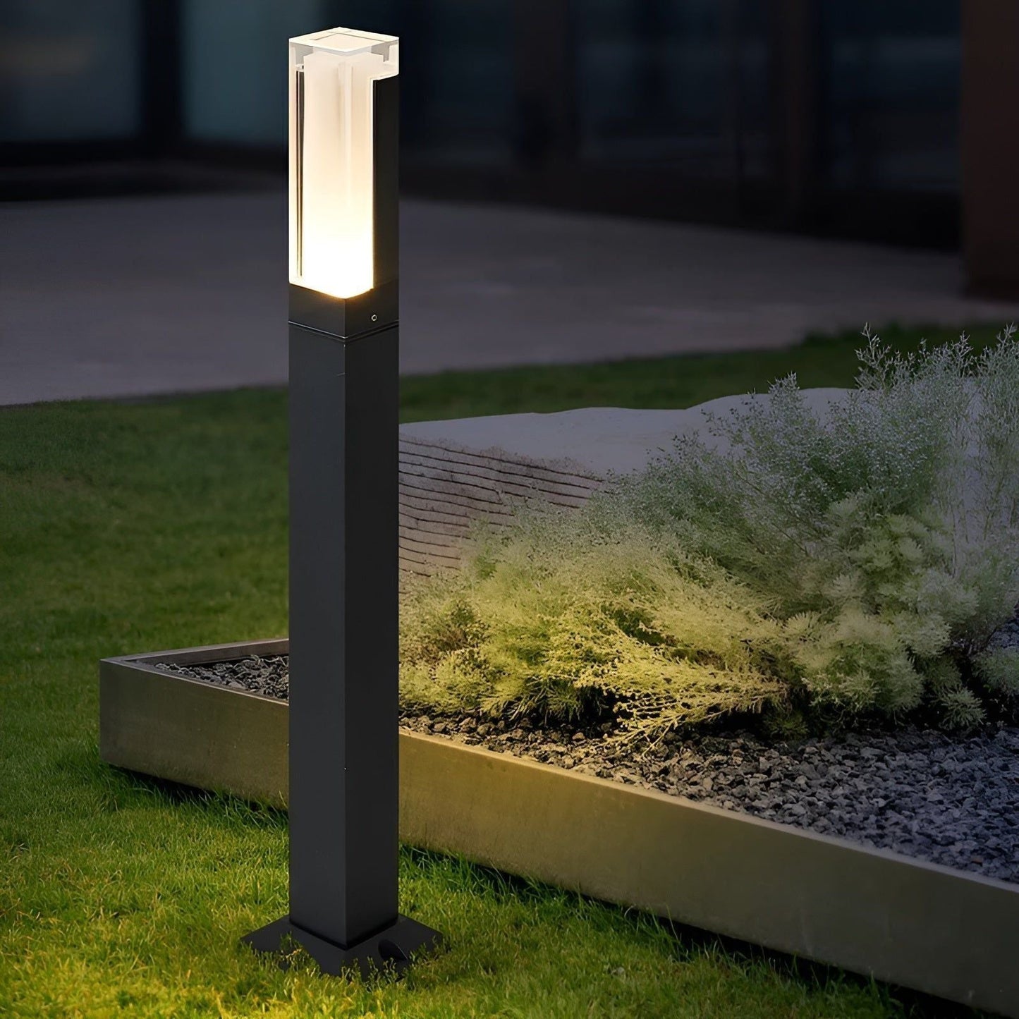 LumaGarten Glow - Moderne LED Gartenbeleuchtung für den Außenbereich
