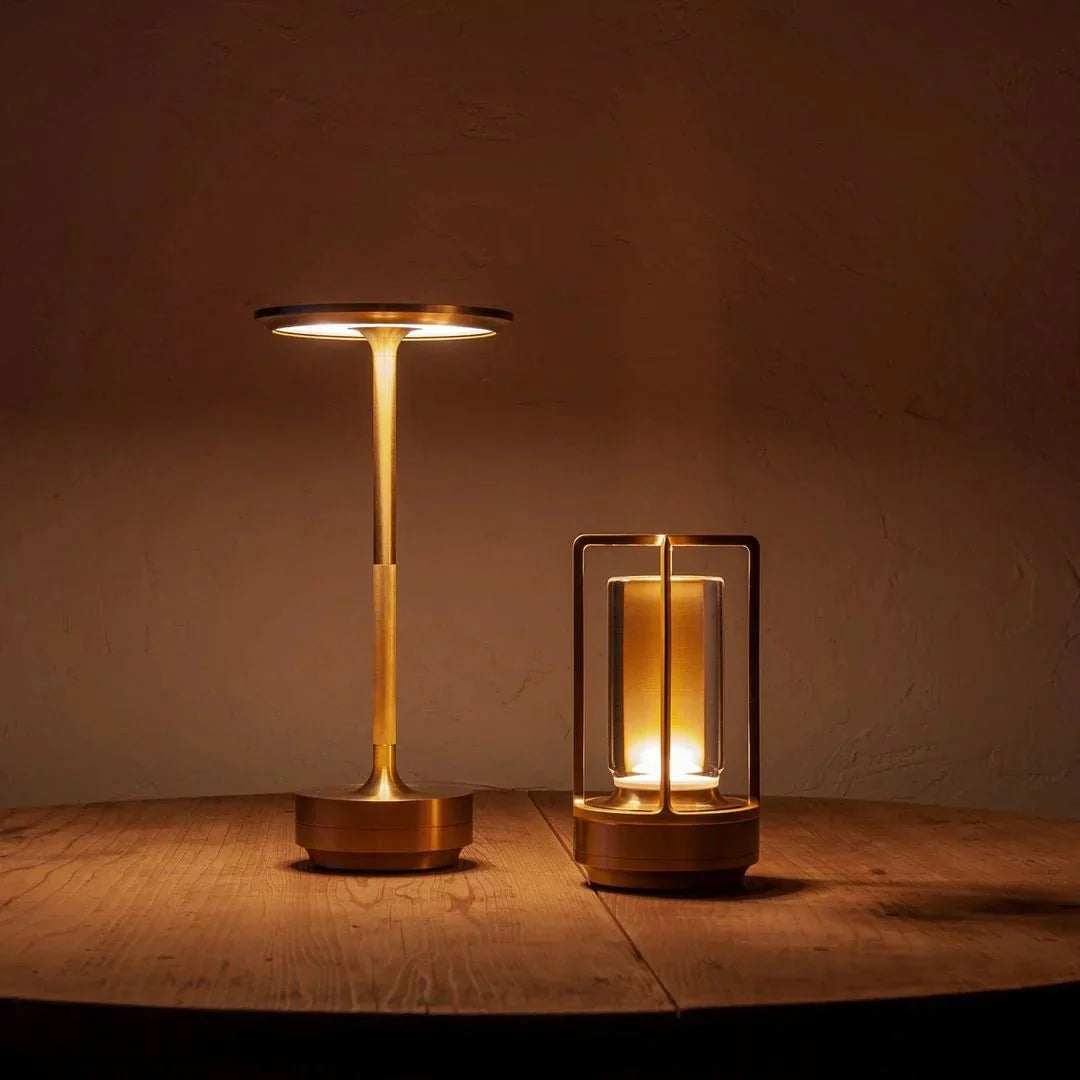 LumenDawn - Tragbare LED Lampe im Morgenröte Design für Garten und Terrasse