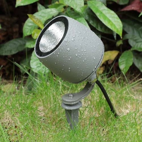 LumenGarden - Elegante LED Gartenlampe für Garten und Terrasse