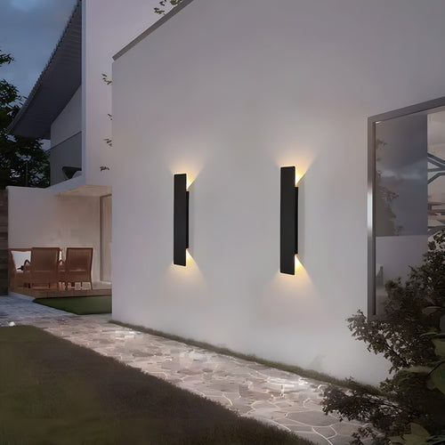 LumenLite - Stilvolle wetterfeste LED-Wandleuchte für den Garten