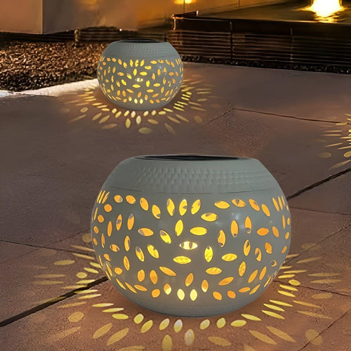 TwinkleLicht - Metallische Solar-Terrassenbeleuchtung mit Punktmuster