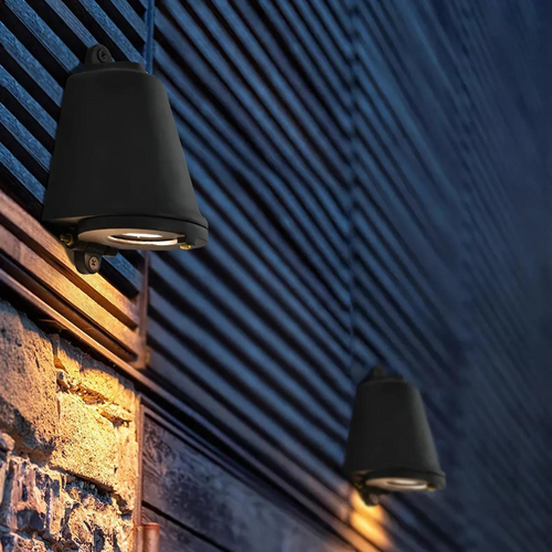 AluGlow - Stilvolle Aluminium LED-Wandleuchte
