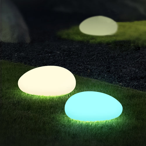 PebbleLume - Solarbetriebene Gartenleuchte im Stein-Design, wetterfest