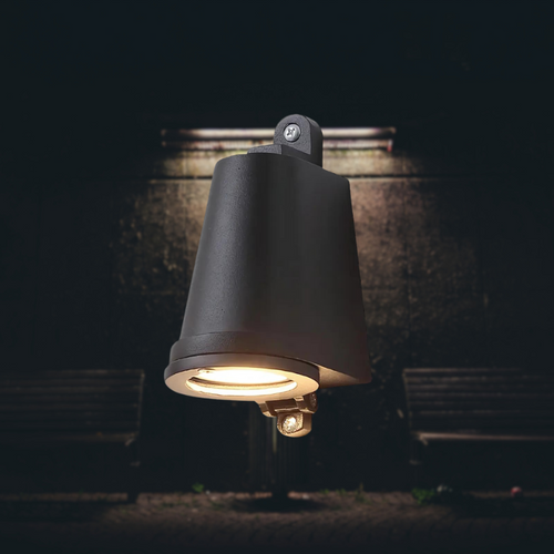 AluGlow - Stilvolle Aluminium LED-Wandleuchte