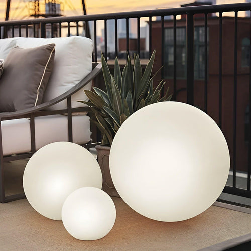 GardenLuxe - Farbwechselnde LED Gartenball-Lampe, wasserdicht