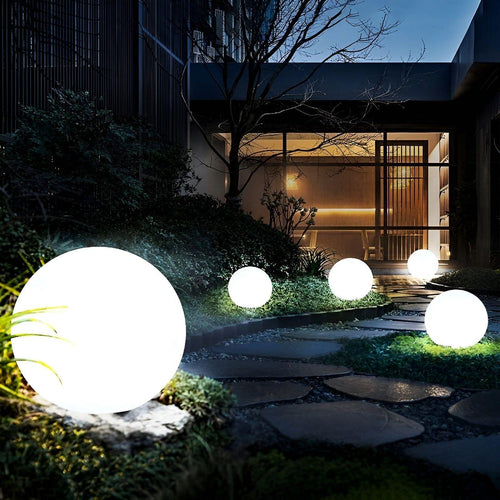GardenLuxe - Farbwechselnde LED Gartenball-Lampe, wasserdicht