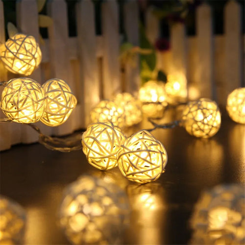 RattanGlow - Solarbetriebene LED Lichterkette für Garten und Outdoor Events