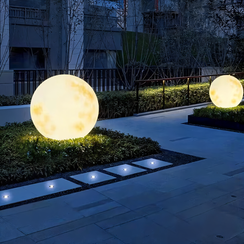 LunaSphere - Solar LED Gartenleuchte im Mond-Design, wasserdicht