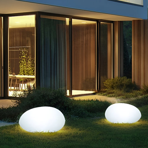 PebbleLume - Solarbetriebene Gartenleuchte im Stein-Design, wetterfest