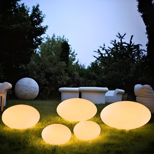 PebbleLume - Solarbetriebene Gartenleuchte im Stein-Design, wetterfest