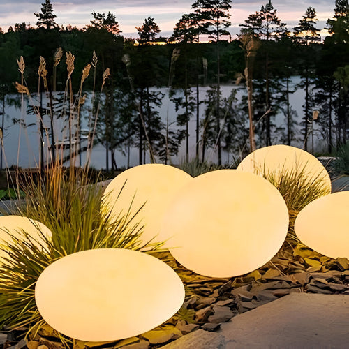 PebbleLume - Solarbetriebene Gartenleuchte im Stein-Design, wetterfest