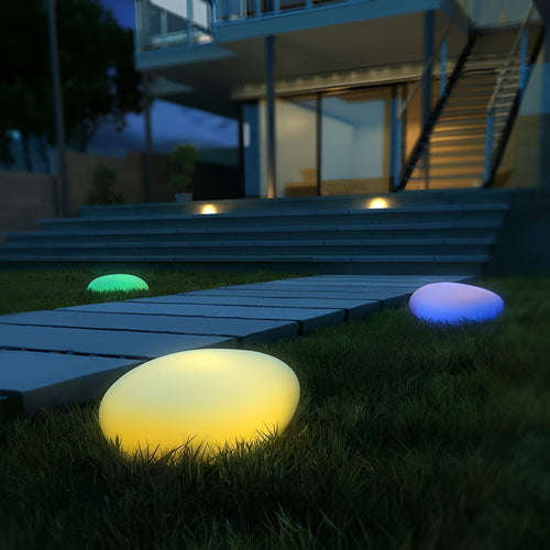 PebbleLume - Solarbetriebene Gartenleuchte im Stein-Design, wetterfest