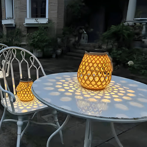 BambooLume - Solarbetriebene Gartenleuchte im Bambus-Design, ideal für den Außenbereich