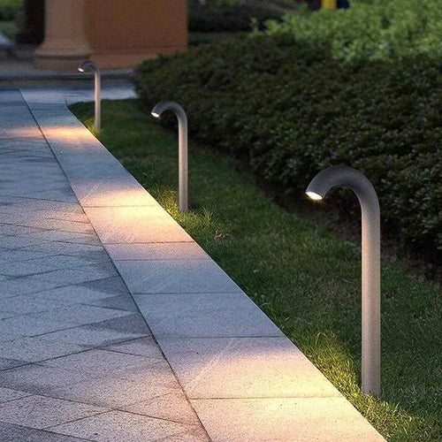 HydroLumen - LED Gartenleuchte mit einzigartigem Wasserfall-Lichteffekt