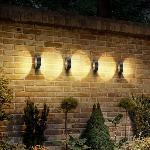 HydroGlow - Wasserdichte LED Wandleuchte für den Außenbereich