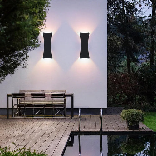 GlowGuard - Strahlende LED Gartenleuchte für Sicherheit und Stil