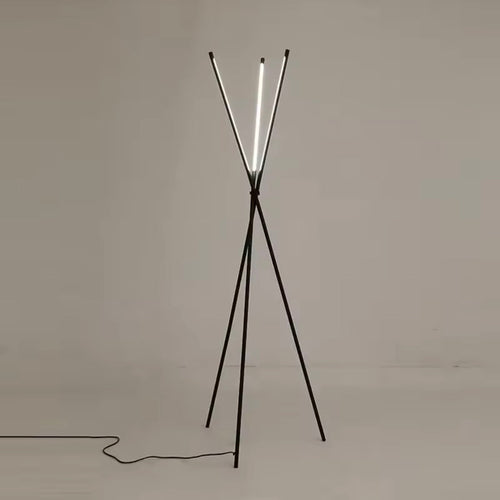 LichtHarmonie - Minimalistische LED Stehlampe für Wohnzimmer, Elegant & Energiesparend 3