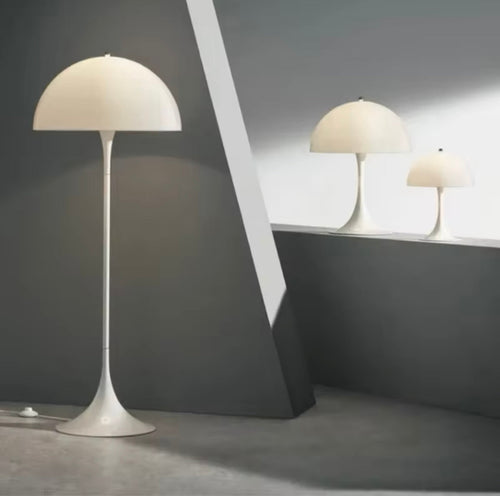 LumenAura - Höhenverstellbare Stehlampe Schwarz für Wohnzimmer - Modern & Energieeffizient 1
