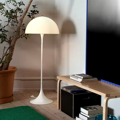 LumenAura - Höhenverstellbare Stehlampe Schwarz für Wohnzimmer - Modern & Energieeffizient 6