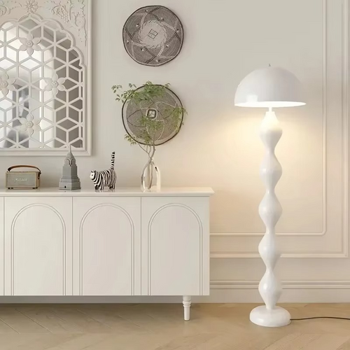 LumenAura - Stilvolle Stehleuchte Schwarz im Skandinavischen Design für Wohnzimmer und Schlafzimmer