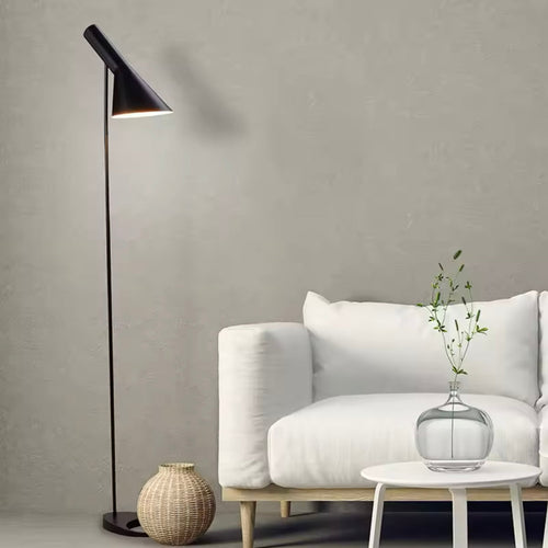 LumenEleganz - Minimalistische Stehlampe Firenze für modernes Wohnen 0