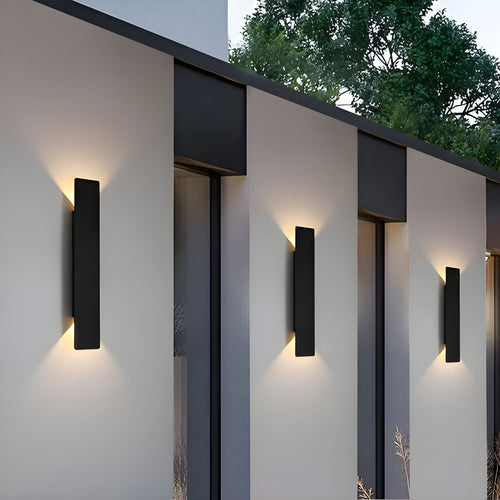 LumenLite - Stilvolle wetterfeste LED-Wandleuchte für den Garten