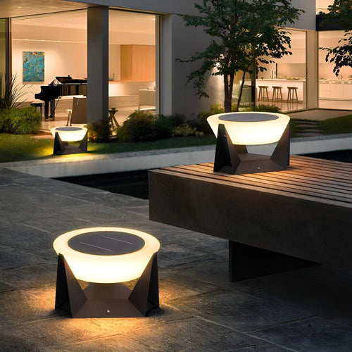 Lumineo Solar - Luxus Solarbetriebene Gartenlampe im Japanischen Stil