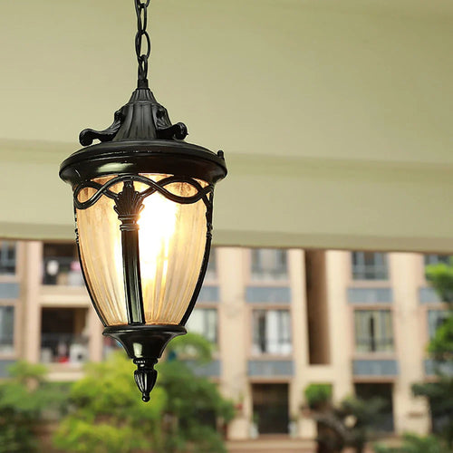 LumenLuxe - Elegante LED Gartenlampe im edlen Design für stilvolle Außenbereiche