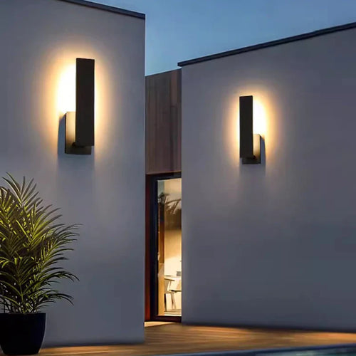 LumiScape - Elegante LED-Wandleuchte für Ihre Gartenwand