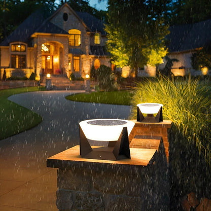 Lumineo Solar - Luxus Solarbetriebene Gartenlampe im Japanischen Stil