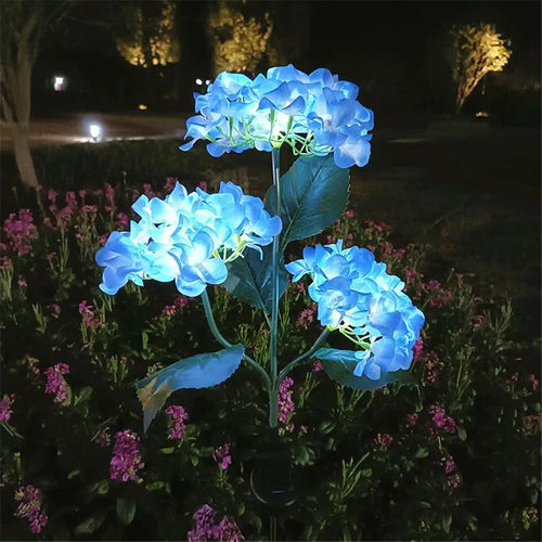 FloraLuxe - Dekorative Solarbetriebene LED Gartenlampe mit Hydrangea Blumen für außen