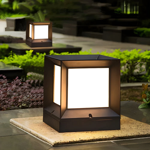 LumoGlow - Moderne LED Gartenleuchte für den Außenbereich