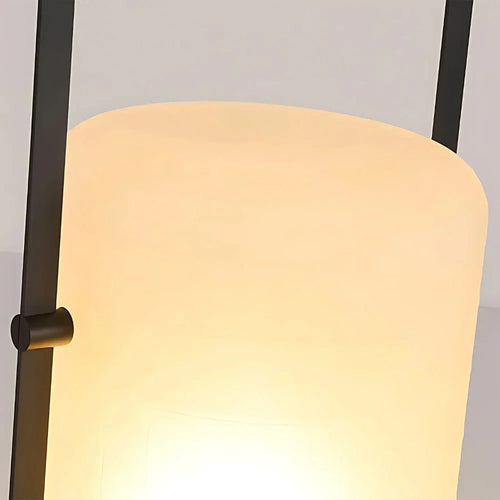 LumenTable - Solar LED Tischlampe für stilvolle Gartenbeleuchtung